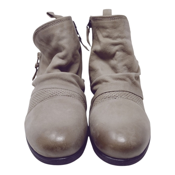 Miz Mooz Slinky Wide Leather Side Zip Ankle Boots Gray Size EU 41 Or US 9.5/10 - Picture 3 of 10